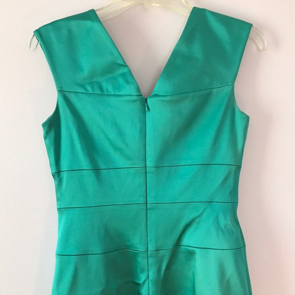 JAX Emerald Cocktail Dress - Picture 7 of 8